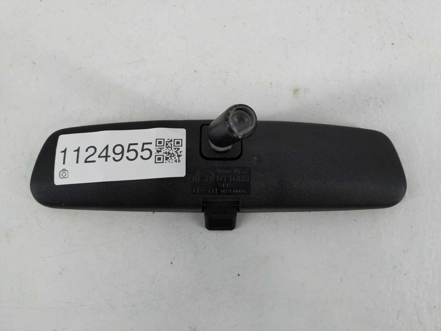 2010 Chrysler Town & Country Interior Rear View Mirror Replacement OEM P/N:E8011083 Fits OEM Used Auto Parts - Oemusedautopa