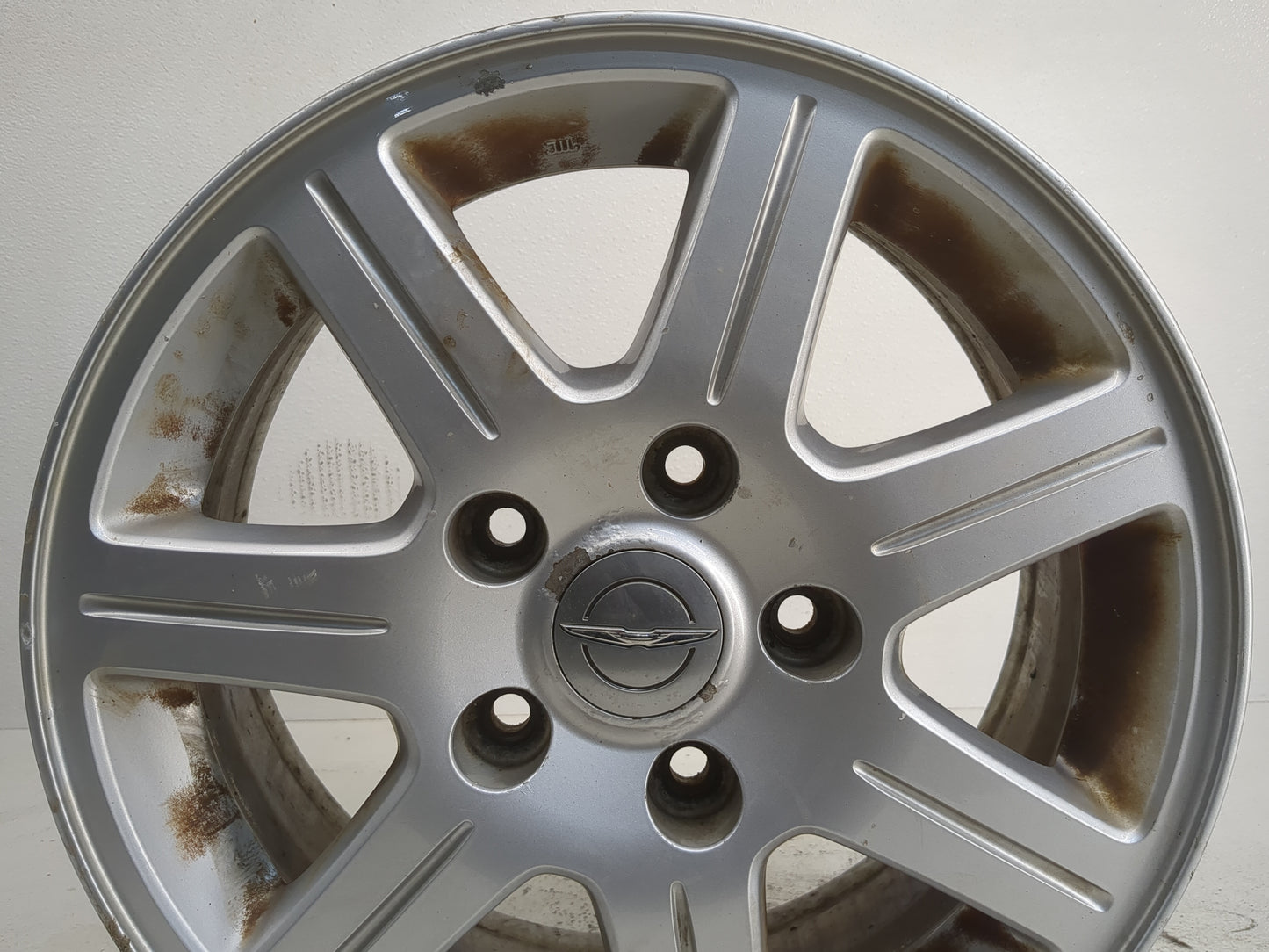 2011-2012 Chrysler Town & Country Oem Wheel Rim - Oemusedautoparts1.com