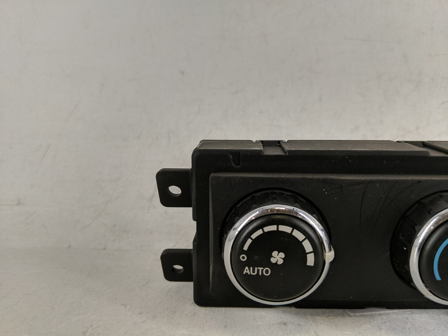 2011-2012 Chrysler Town & Country Climate Control Module Temperature AC/Heater Replacement P/N:55111968AA Fits Fits 2011 201