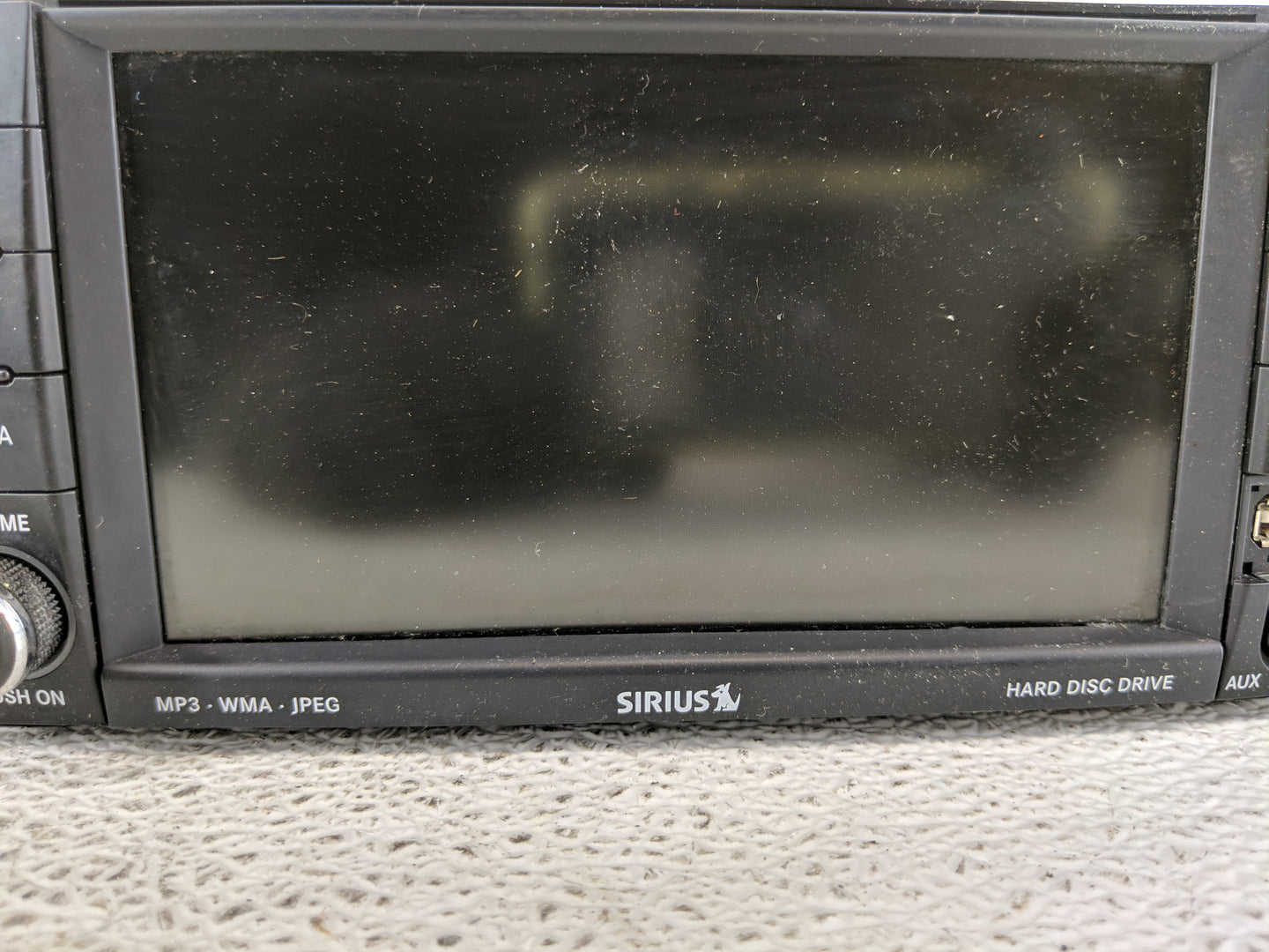 2009-2011 Chrysler Town & Country Radio AM FM Cd Player Receiver Replacement Fits Fits 2008 2009 2010 2011 OEM Used Auto Par