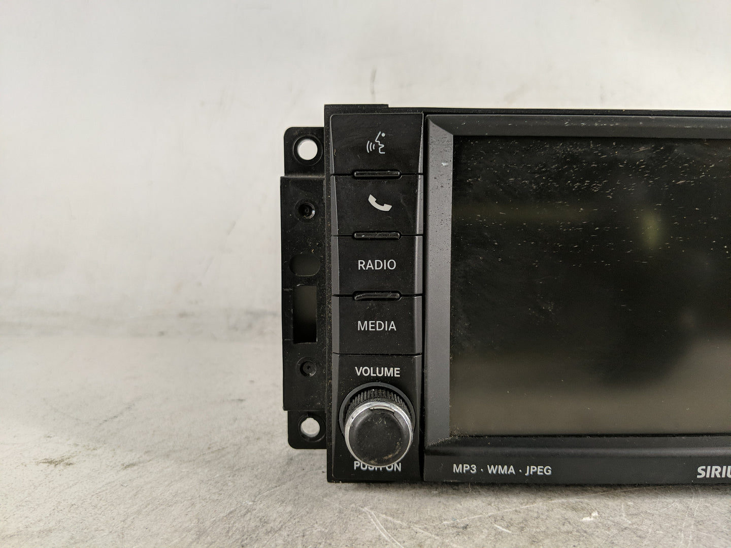 2011 Chrysler Town & Country Radio AM FM Cd Player Receiver Replacement Fits OEM Used Auto Parts - Oemusedautoparts1.com