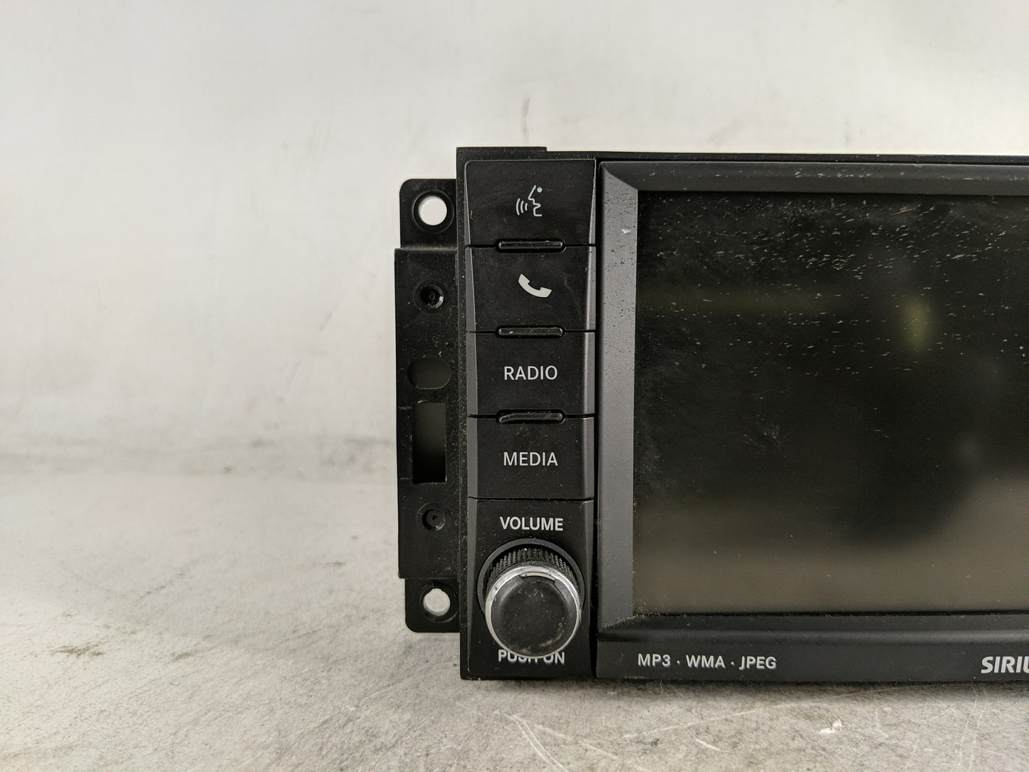 2011 Chrysler Town & Country Radio AM FM Cd Player Receiver Replacement Fits OEM Used Auto Parts - Oemusedautoparts1.com