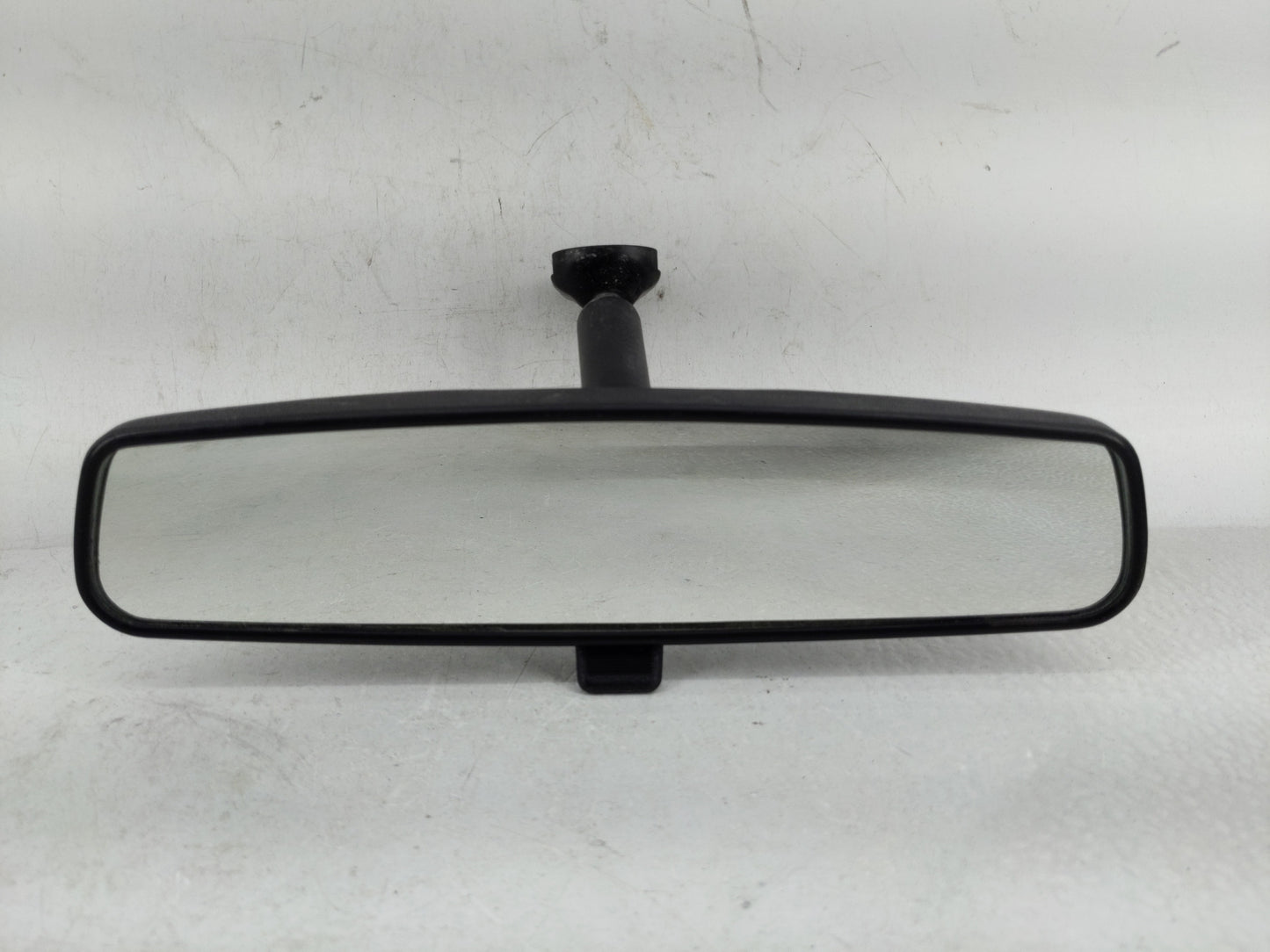 2011 Chrysler Town & Country Interior Rear View Mirror Replacement OEM Fits OEM Used Auto Parts - Oemusedautoparts1.com