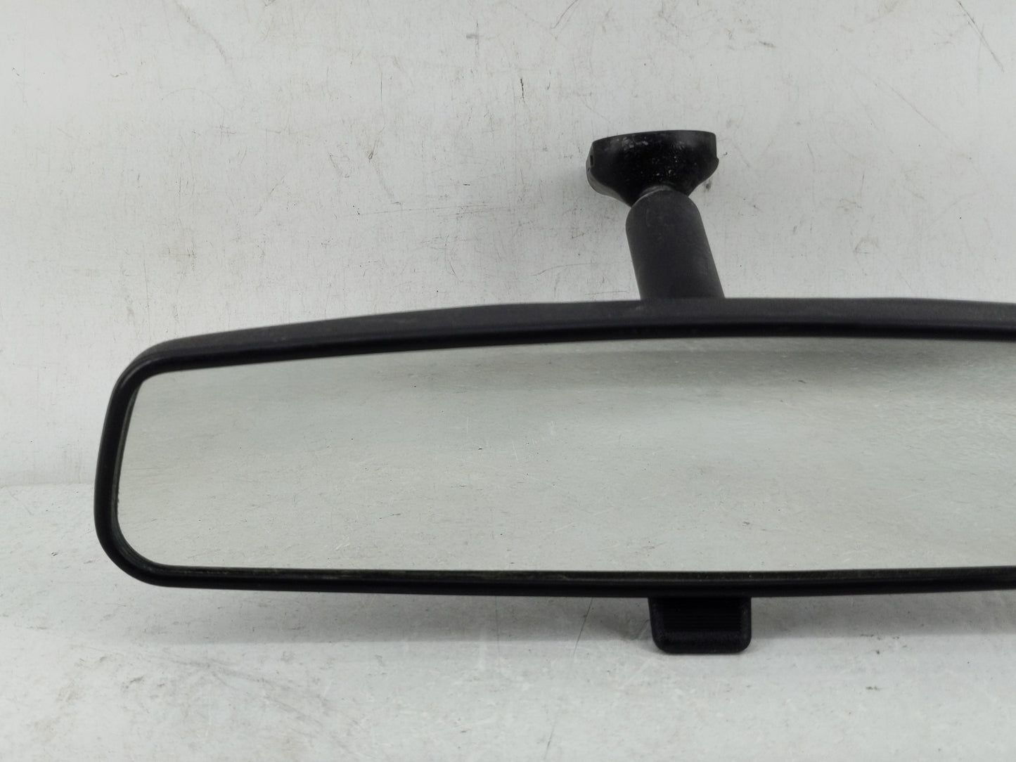 2011 Chrysler Town & Country Interior Rear View Mirror Replacement OEM Fits OEM Used Auto Parts - Oemusedautoparts1.com