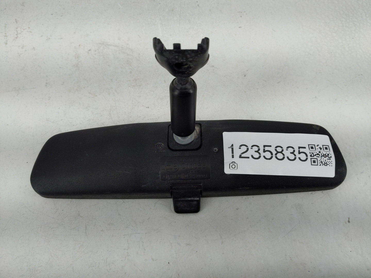 2011 Chrysler Town & Country Interior Rear View Mirror Replacement OEM Fits OEM Used Auto Parts - Oemusedautoparts1.com
