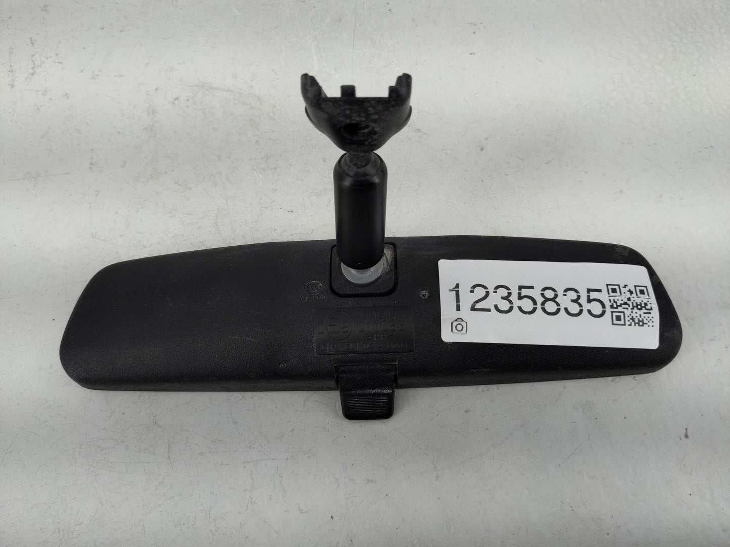 2011 Chrysler Town & Country Interior Rear View Mirror Replacement OEM Fits OEM Used Auto Parts - Oemusedautoparts1.com