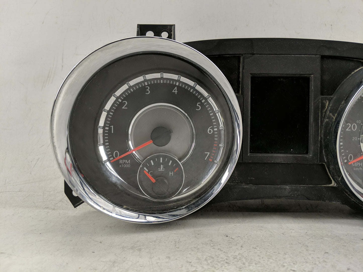 2011 Chrysler Town & Country Instrument Cluster Speedometer Gauges P/N:P68055682AE Fits OEM Used Auto Parts - Oemusedautopar