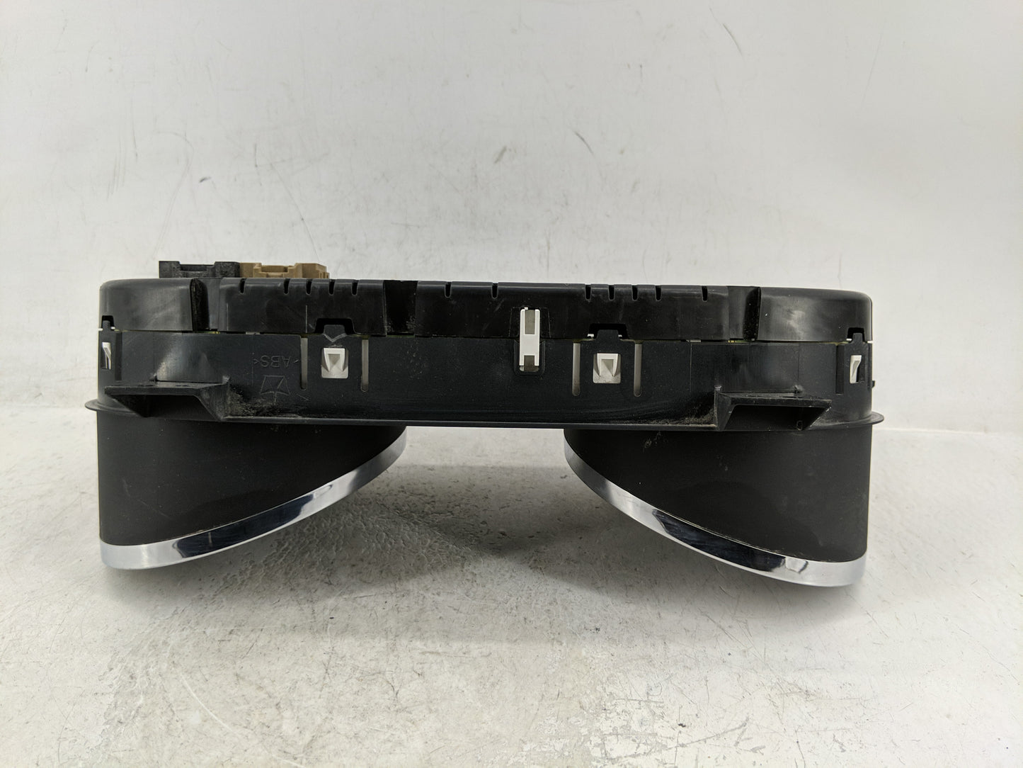 2011 Chrysler Town & Country Instrument Cluster Speedometer Gauges P/N:P68055682AE Fits OEM Used Auto Parts - Oemusedautopar