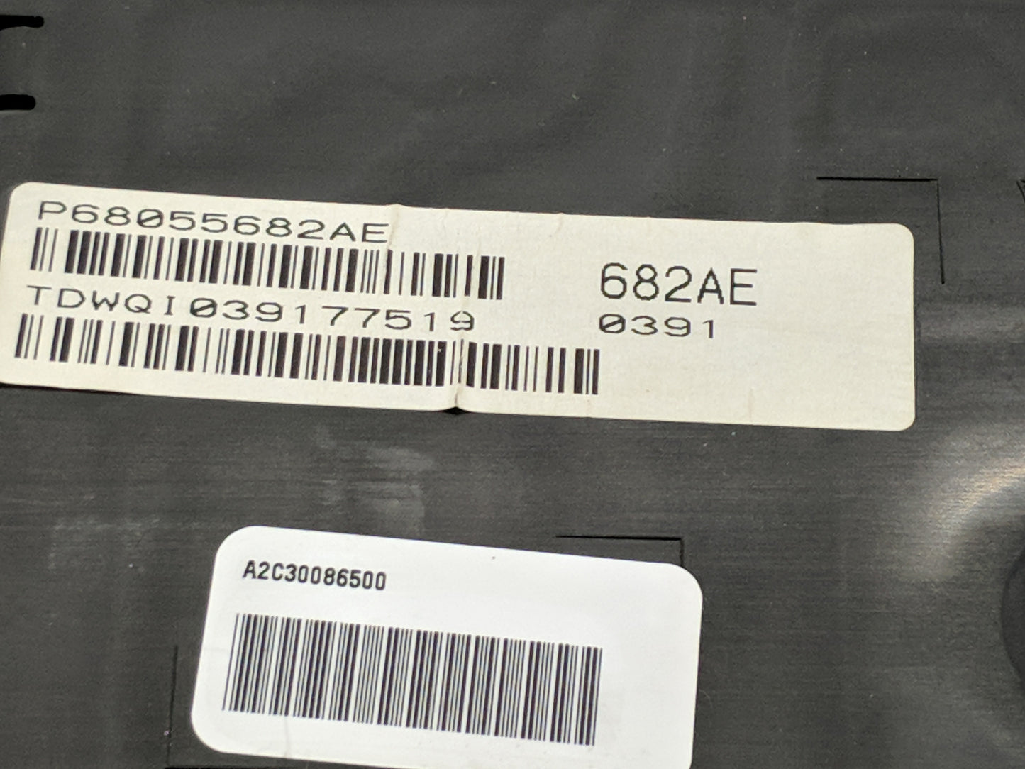 2011 Chrysler Town & Country Instrument Cluster Speedometer Gauges P/N:P68055682AE Fits OEM Used Auto Parts - Oemusedautopar