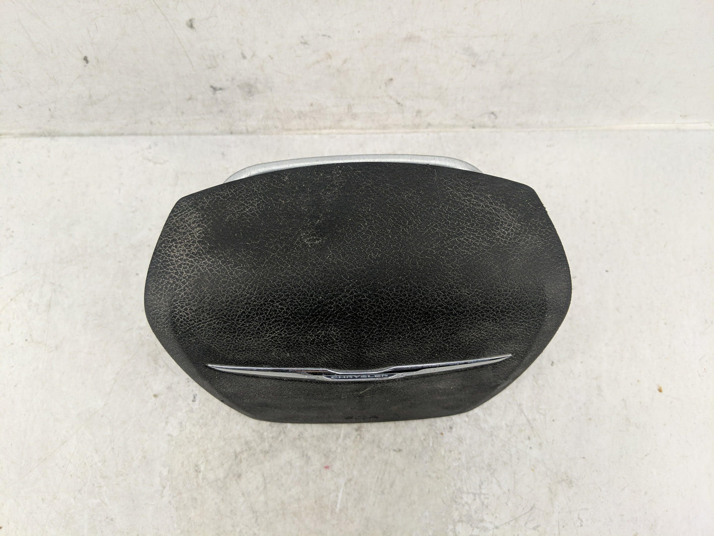 2011-2012 Chrysler Town & Country Driver Curtain Air Bag Oem Black - Oemusedautoparts1.com