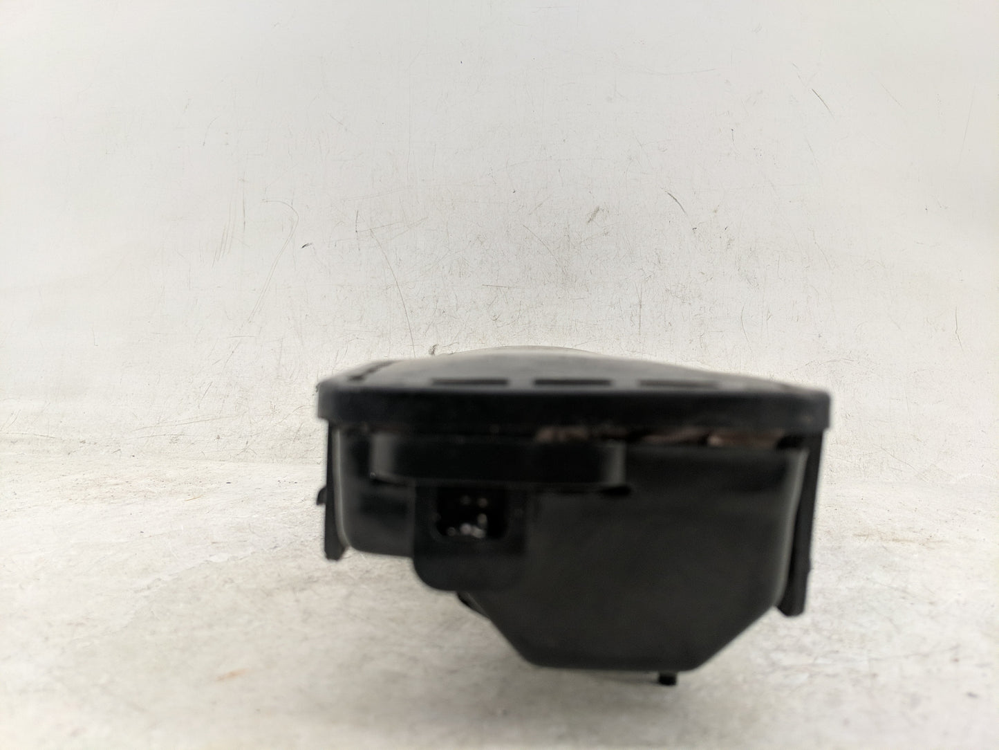 2011 Chrysler Town & Country Air Bag Driver Left Knee Oem - Oemusedautoparts1.com