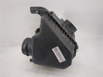 2011-2016 Chrysler Town & Country Air Cleaner Intake-duct Hose Tube - Oemusedautoparts1.com