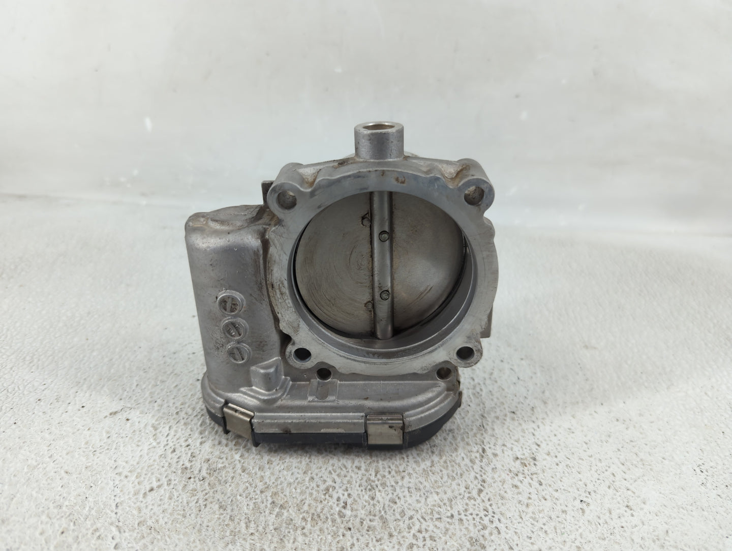 2011-2016 Chrysler Town & Country Throttle Body P/N:0 280 750 570 05184349AC Fits OEM Used Auto Parts - Oemusedautoparts1.co