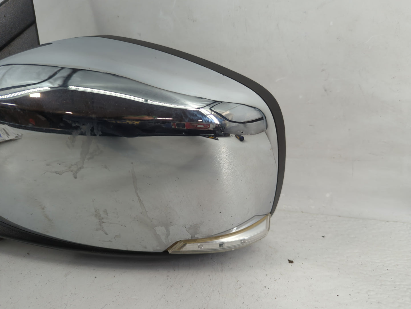 2011-2016 Chrysler Town & Country Side Mirror Replacement Driver Left View Door Mirror P/N:68029457AE Fits OEM Used Auto Par