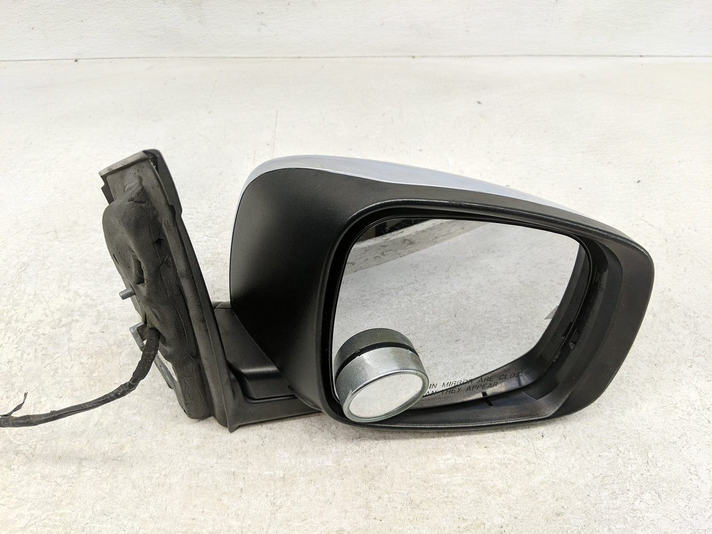 2010-2016 Chrysler Town & Country Side Mirror Replacement Passenger Right View Door Mirror P/N:68029456AE Fits OEM Used Auto