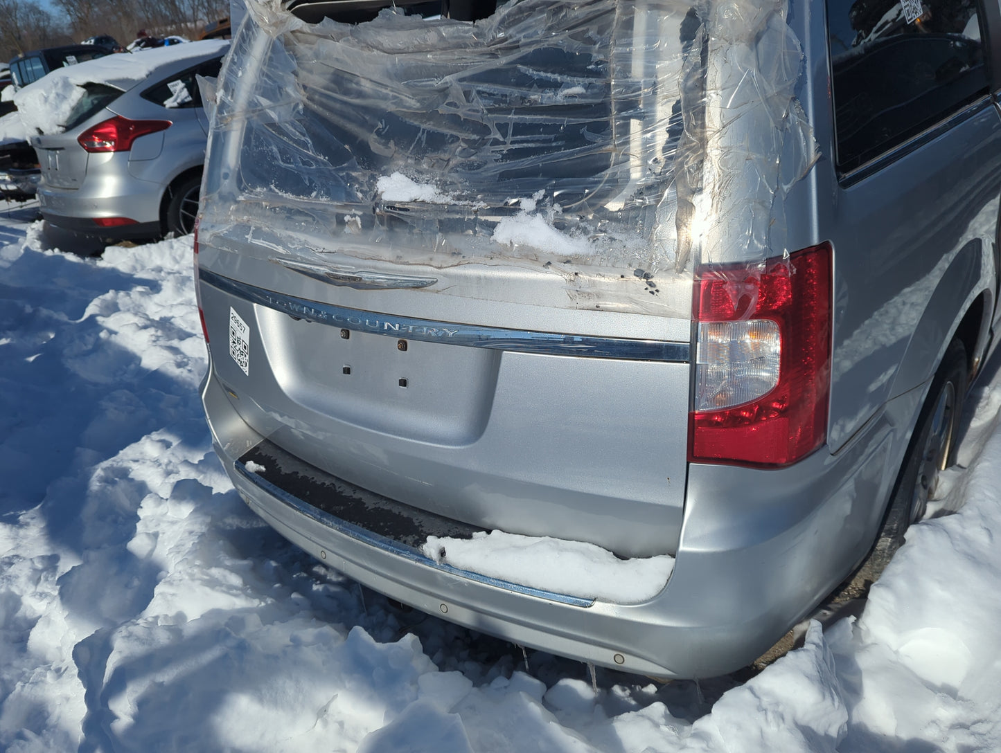2011 Chrysler Town & Country Trunk/decklid/hatch/tailgate Oem - Oemusedautoparts1.com