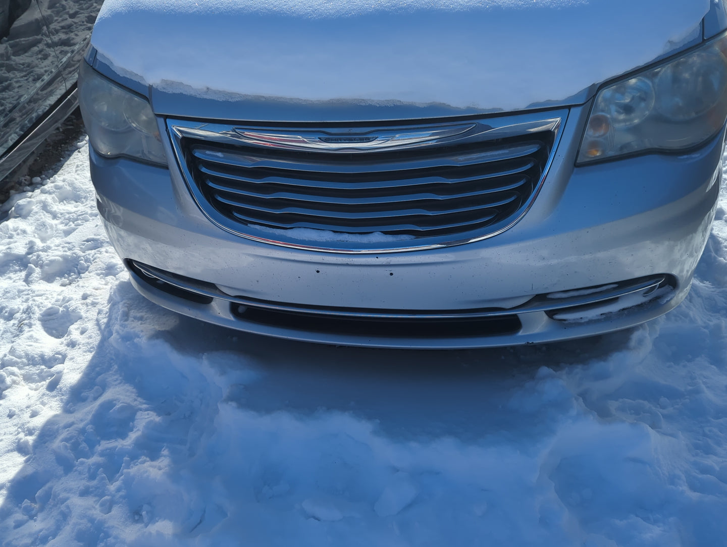 2011-2016 Chrysler Town & Country Front Bumper - Oem - Oemusedautoparts1.com