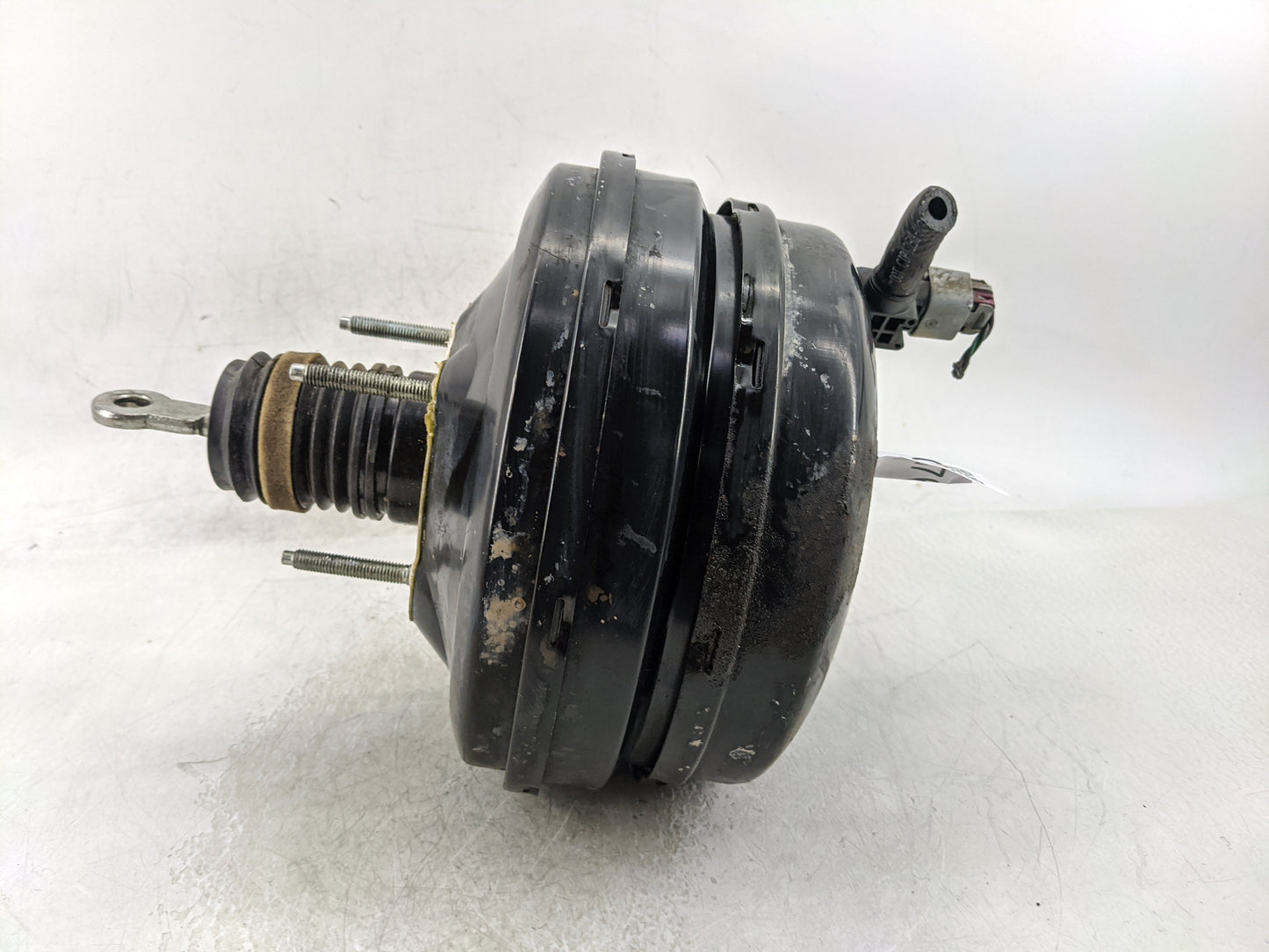2011-2011 Chrysler Town & Country Power Brake Booster Oem 1376608 - Oemusedautoparts1.com