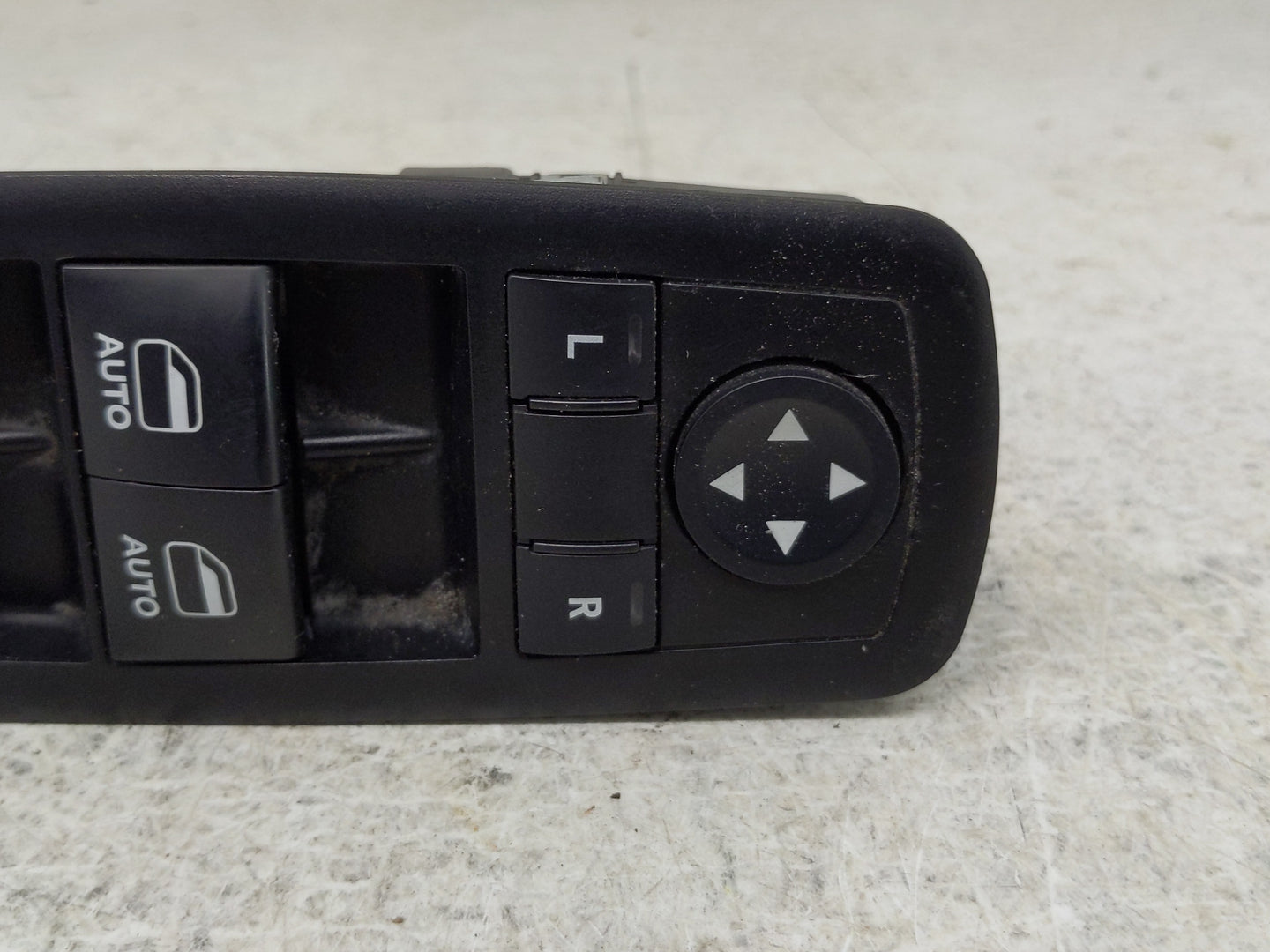 2008-2011 Chrysler Town & Country Master Power Window Switch Replacement Driver Side Left P/N:901-483 Fits OEM Used Auto Par