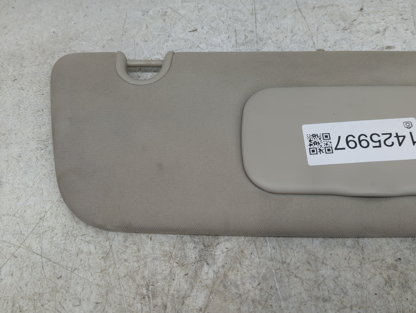 2011-2016 Chrysler Town & Country Sun Visor Shade Replacement Passenger Right Mirror Fits OEM Used Auto Parts - Oemusedautop