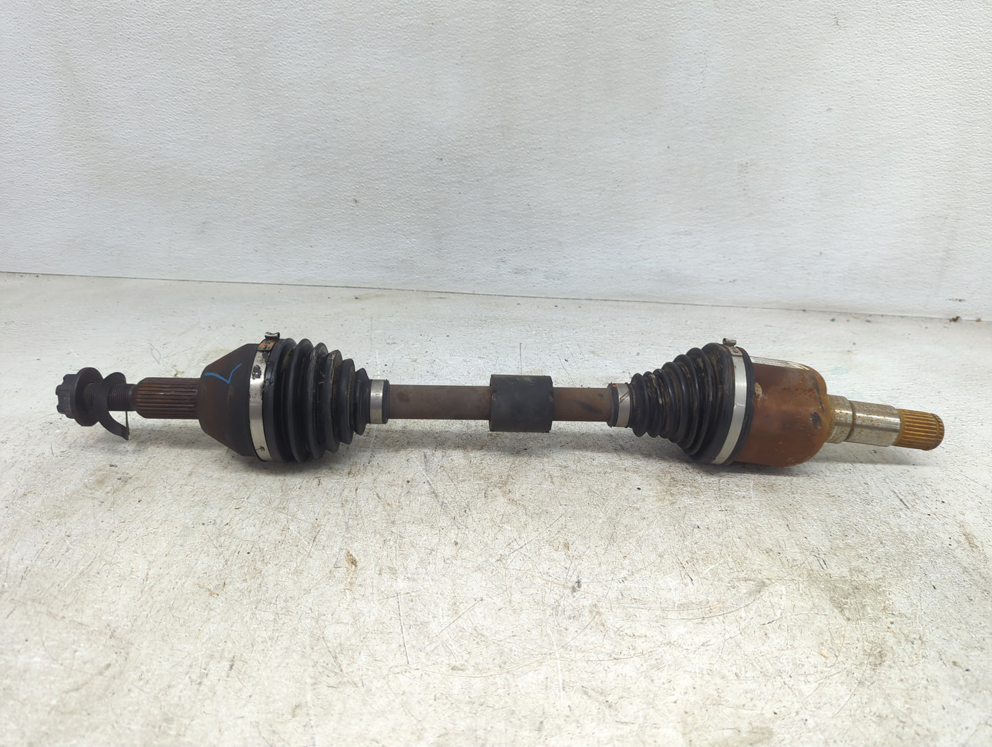 2011-2016 Chrysler Town & Country Axle Shaft Front Driver Cv C/v - Oemusedautoparts1.com