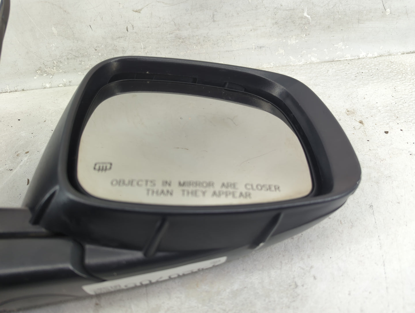 2011-2016 Chrysler Town & Country Passenger Side View Mirror - Right Door Mirror OEM Used - Oemusedautoparts1.com