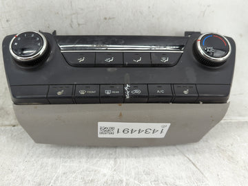 2011-2016 Chrysler Town & Country Climate Control Module Temperature AC/Heater Replacement P/N:97250-D3131-TGG 1703021807-02