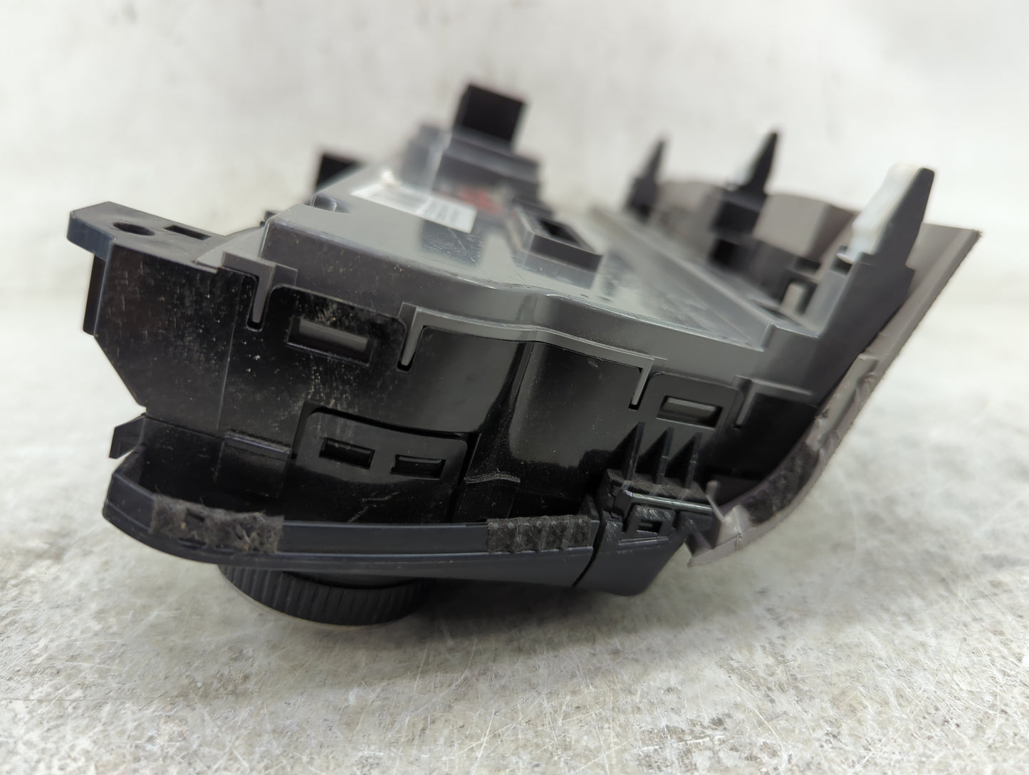 2011-2016 Chrysler Town & Country Climate Control Module Temperature AC/Heater Replacement P/N:97250-D3131-TGG 1703021807-02