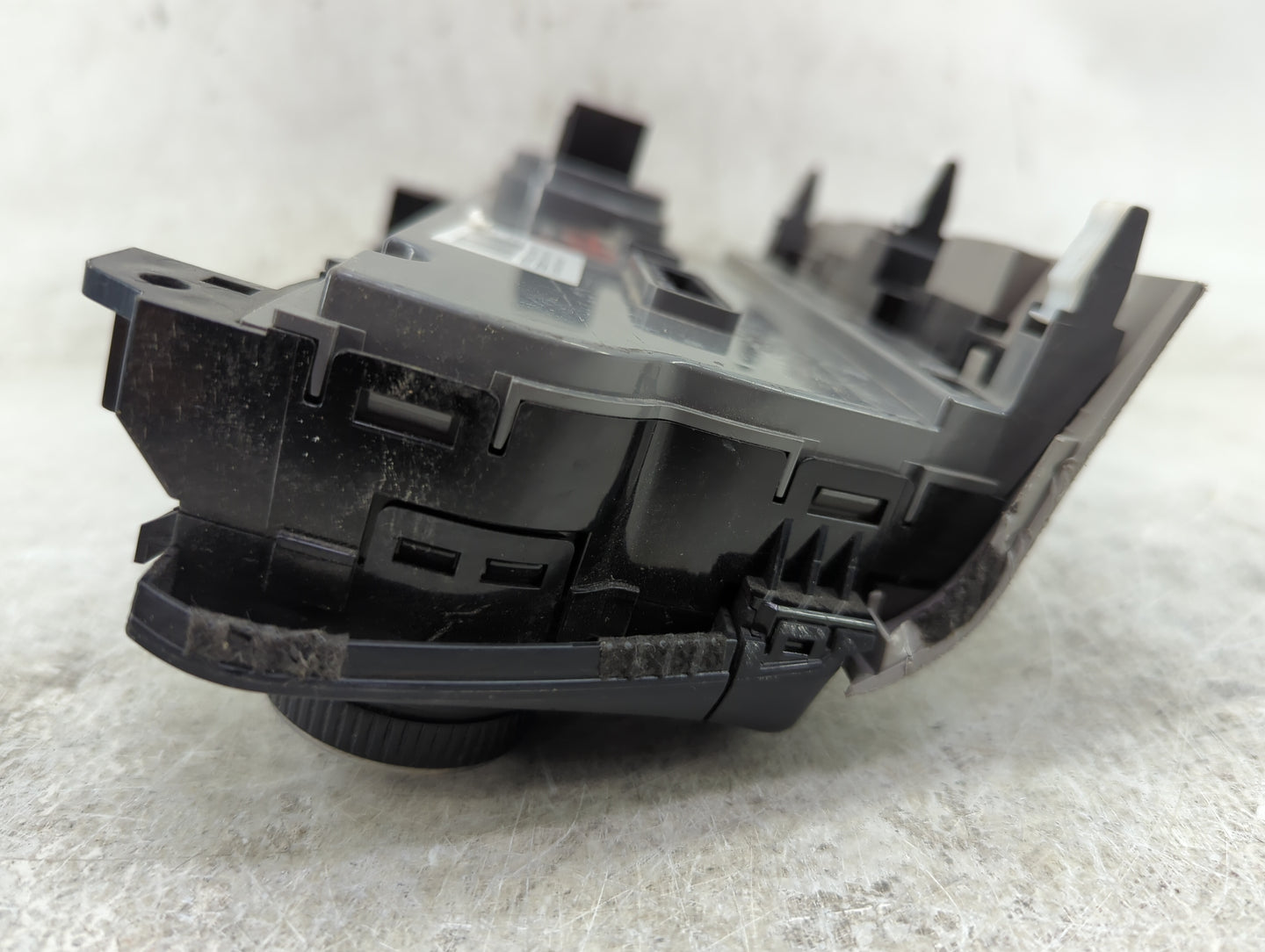 2011-2016 Chrysler Town & Country Climate Control Module Temperature AC/Heater Replacement P/N:97250-D3131-TGG 1703021807-02