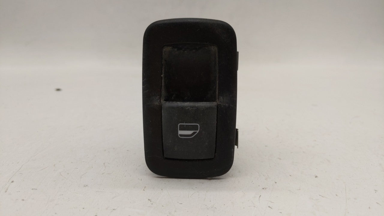 2011 Chrysler Town & Country Passeneger Right Rear Power Window Switch - Oemusedautoparts1.com