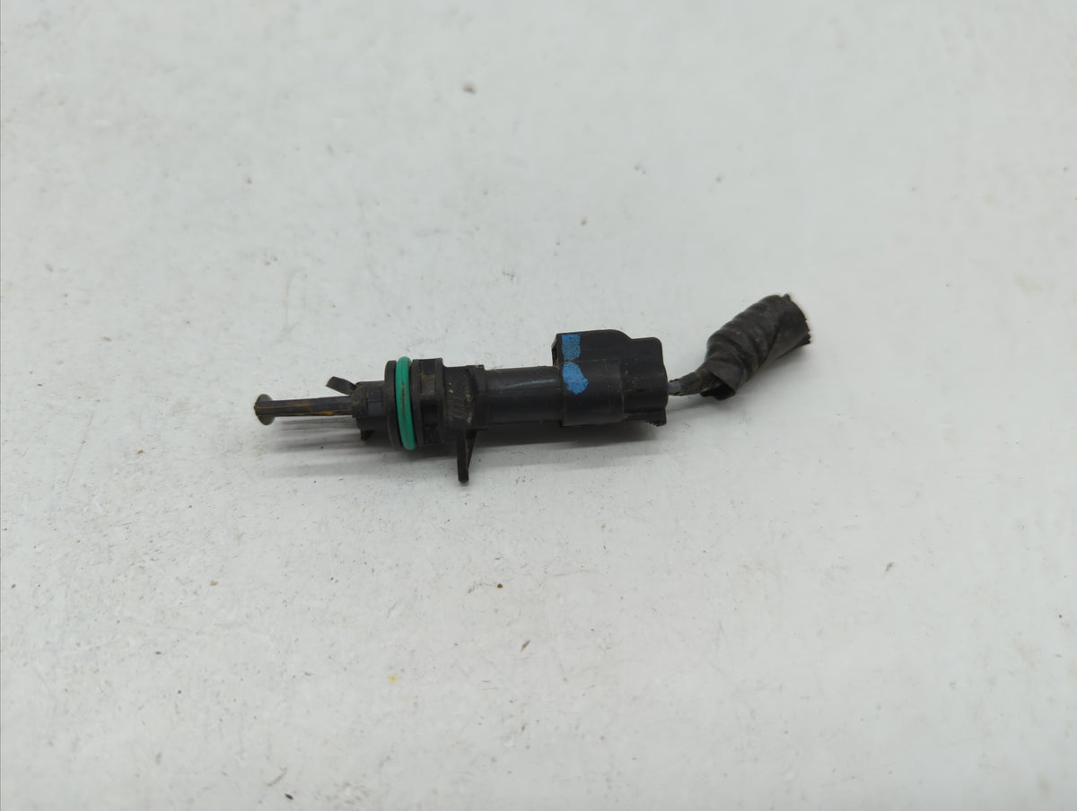 2011 Chrysler Town & Country Mass Air Flow Meter Maf Sensor - Oemusedautoparts1.com