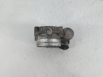 2011-2016 Chrysler Town & Country Throttle Body P/N:05184349AE 05184349AD Fits Fits 2011 2012 2013 2014 2015 2016 2017 2018 2019 OEM Used Auto Parts