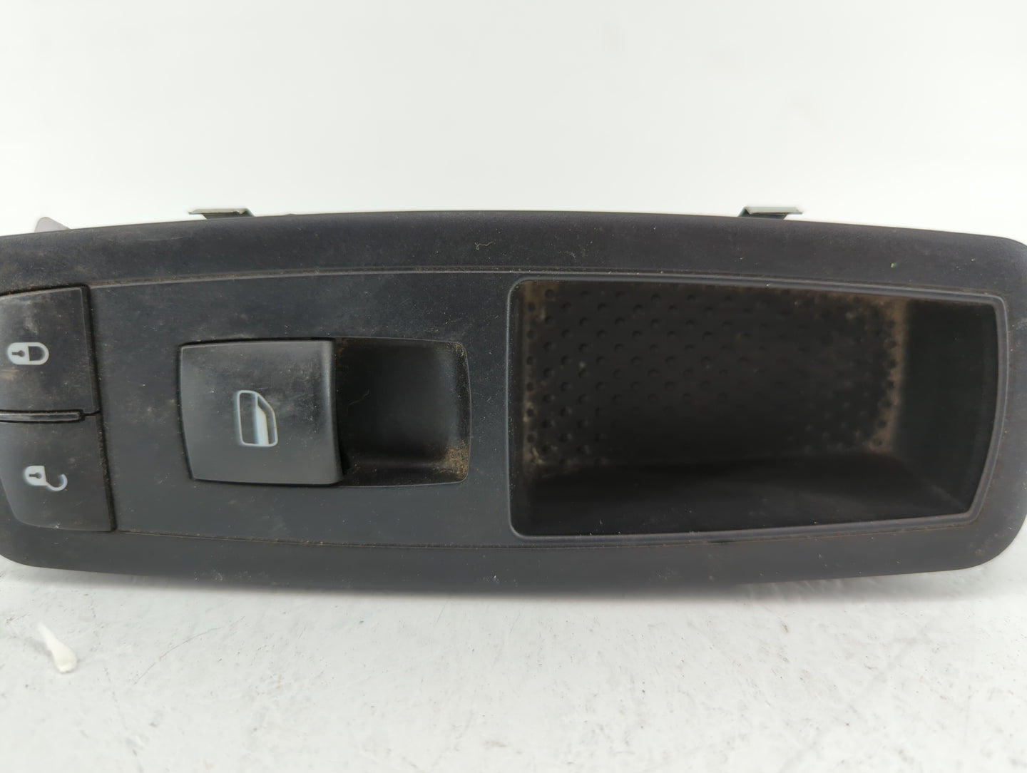 2011 Chrysler Town & Country Passenger Right Power Window Switch - Oemusedautoparts1.com