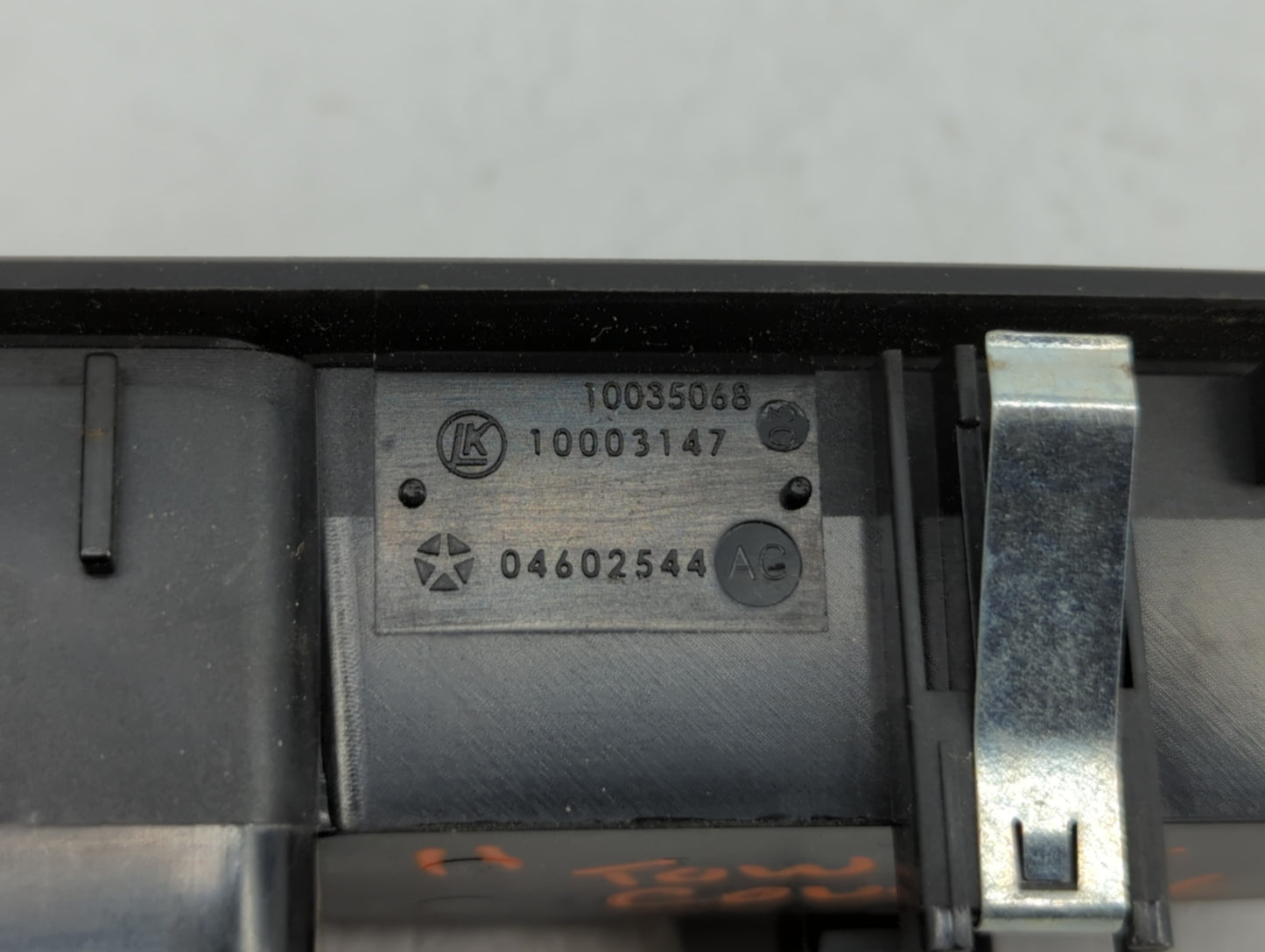 2011 Chrysler Town & Country Passenger Right Power Window Switch - Oemusedautoparts1.com
