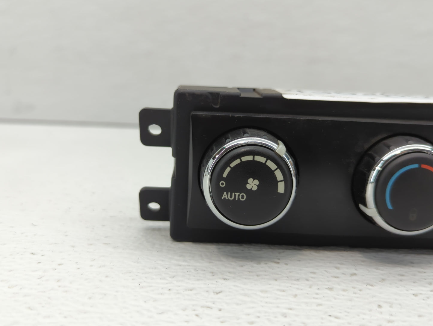 2011-2012 Chrysler Town & Country Climate Control Module Temperature AC/Heater Replacement P/N:P55111236AE 55111968AA Fits O