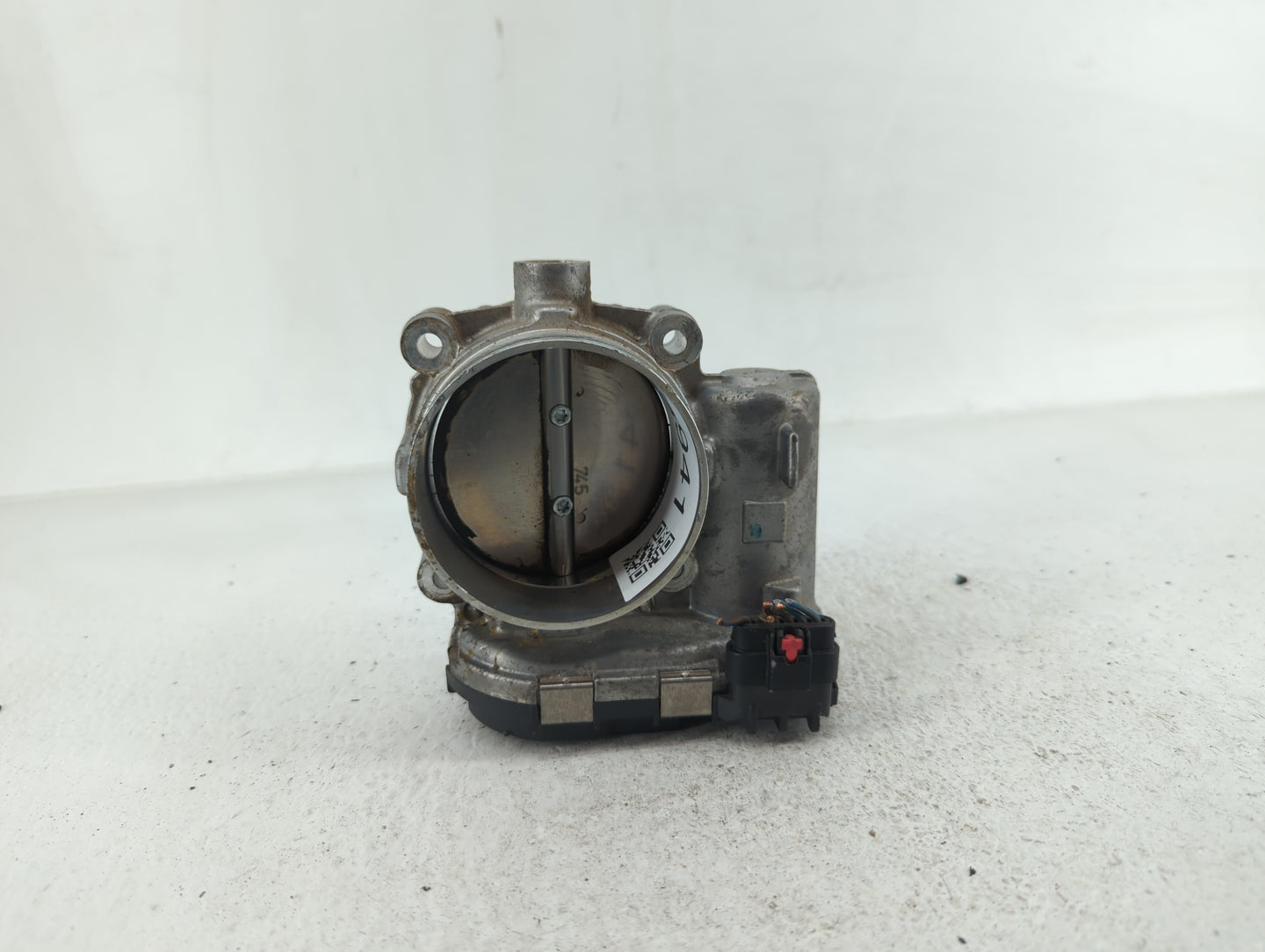 2011-2016 Chrysler Town & Country Throttle Body P/N:05184349AE 05184349AC Fits OEM Used Auto Parts - Oemusedautoparts1.com