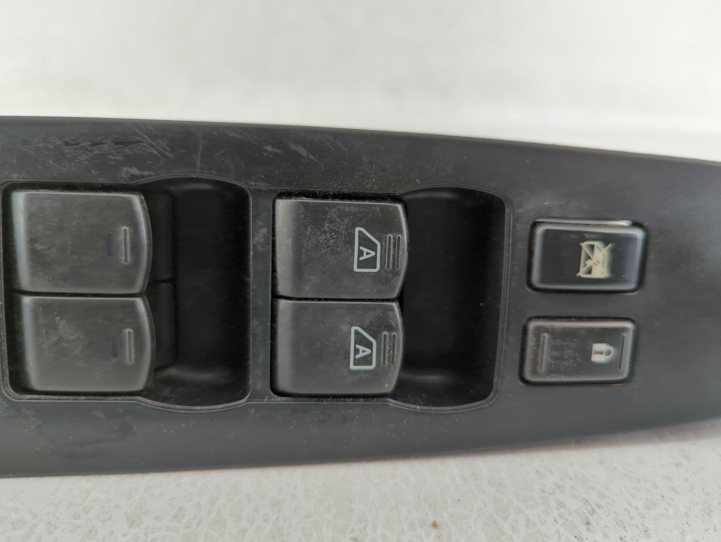 2008-2011 Chrysler Town & Country Master Power Window Switch Replacement Driver Side Left P/N:04602 535AI 04602 535AE Fits O