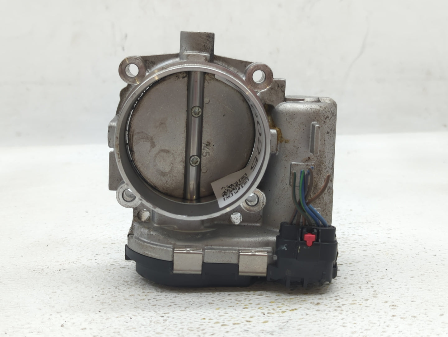 2011-2016 Chrysler Town & Country Throttle Body P/N:05184349AC Fits OEM Used Auto Parts - Oemusedautoparts1.com