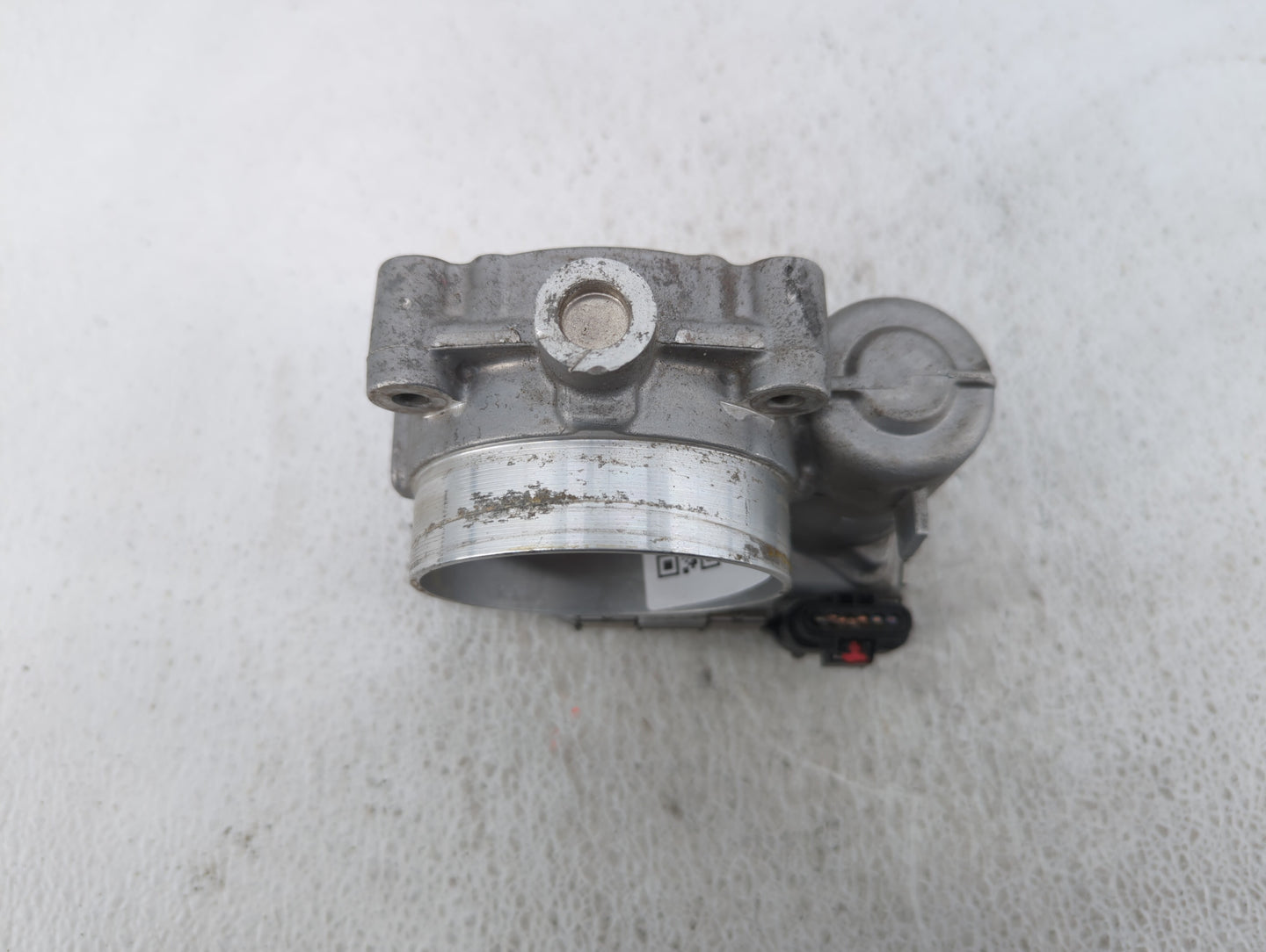 2011-2016 Chrysler Town & Country Throttle Body P/N:05184349AE 05184349AC Fits OEM Used Auto Parts - Oemusedautoparts1.com