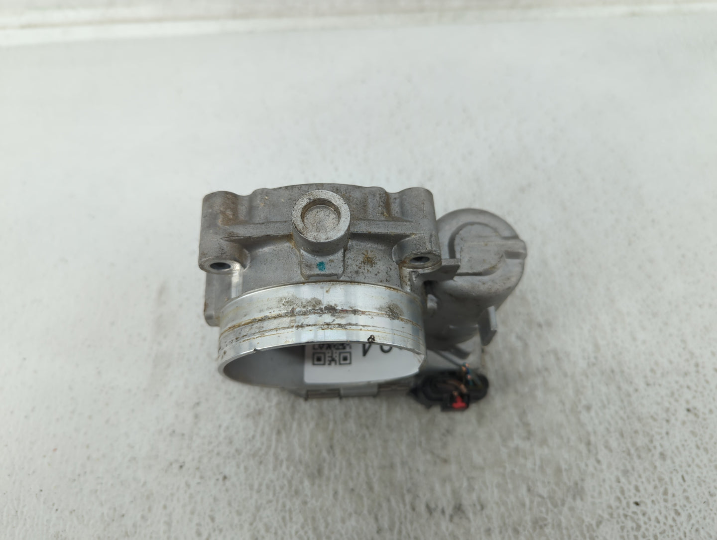 2011-2016 Chrysler Town & Country Throttle Body P/N:05184349AC Fits OEM Used Auto Parts - Oemusedautoparts1.com
