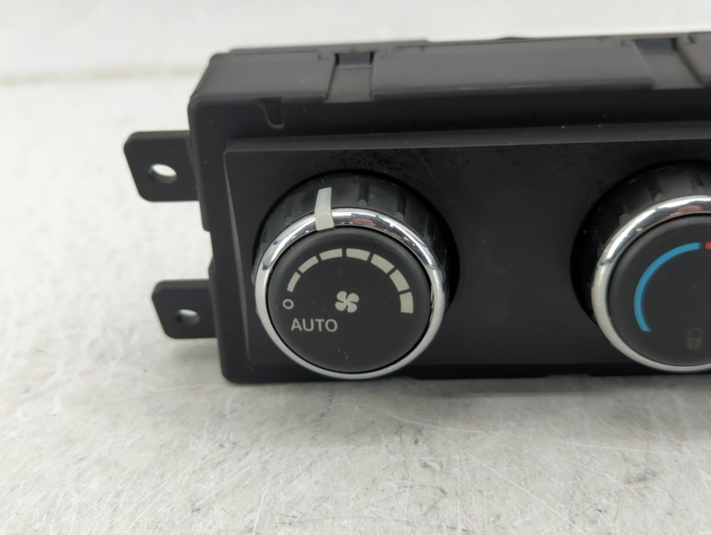 2011-2012 Chrysler Town & Country Climate Control Module Temperature AC/Heater Replacement P/N:55111968AA Fits Fits 2011 201