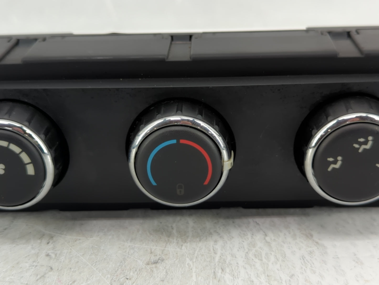 2011-2012 Chrysler Town & Country Climate Control Module Temperature AC/Heater Replacement P/N:55111968AA Fits Fits 2011 201