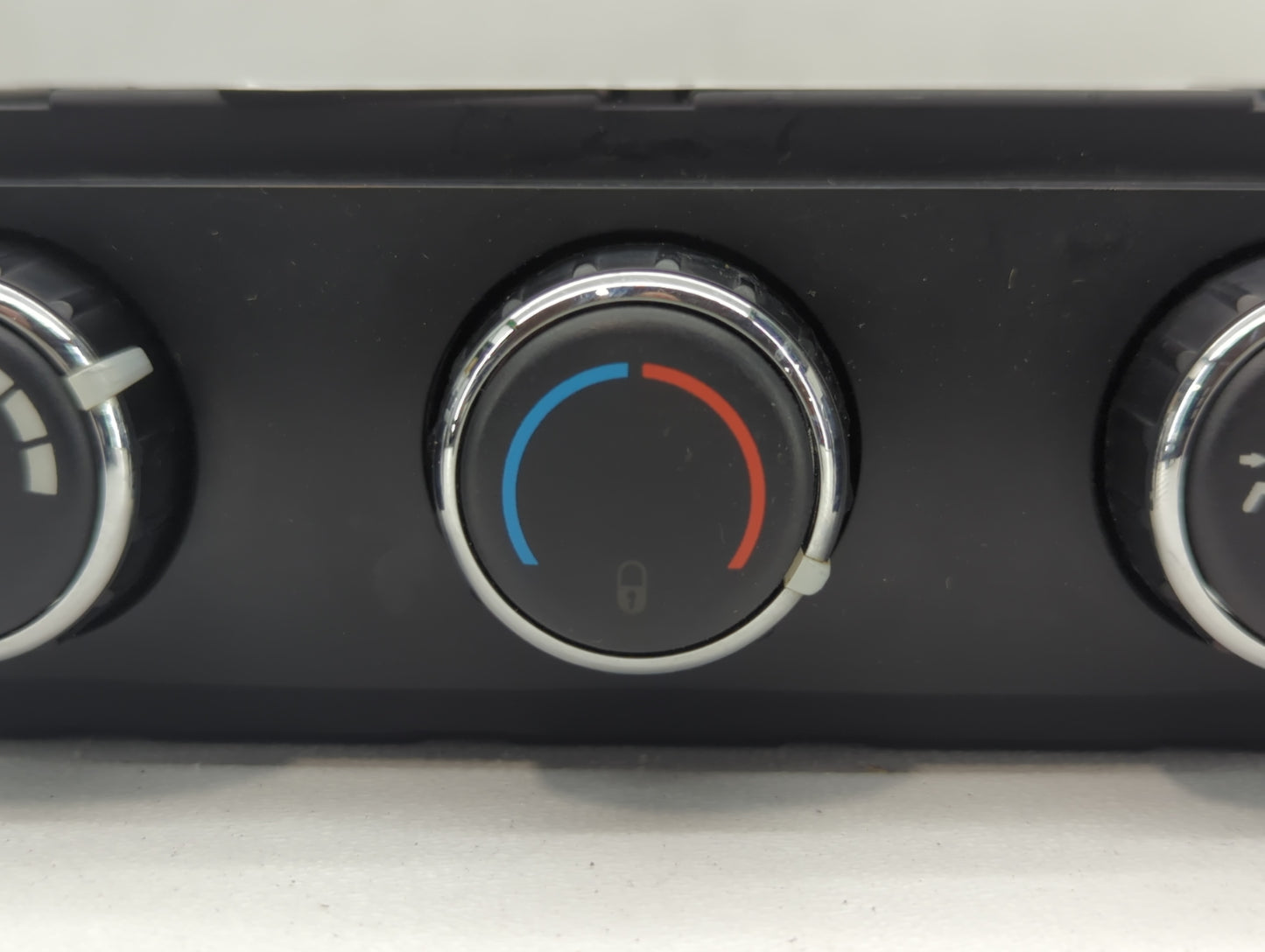 2011-2012 Chrysler Town & Country Climate Control Module Temperature AC/Heater Replacement P/N:1104140109350 55111968AA Fits