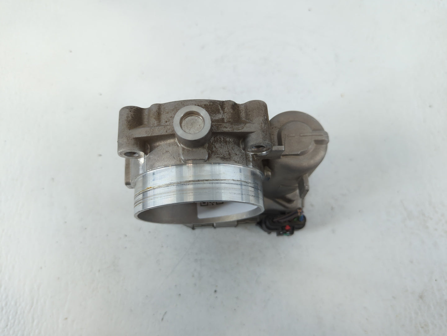 2011-2016 Chrysler Town & Country Throttle Body P/N:0 280 750 570 05184349AC Fits OEM Used Auto Parts - Oemusedautoparts1.co