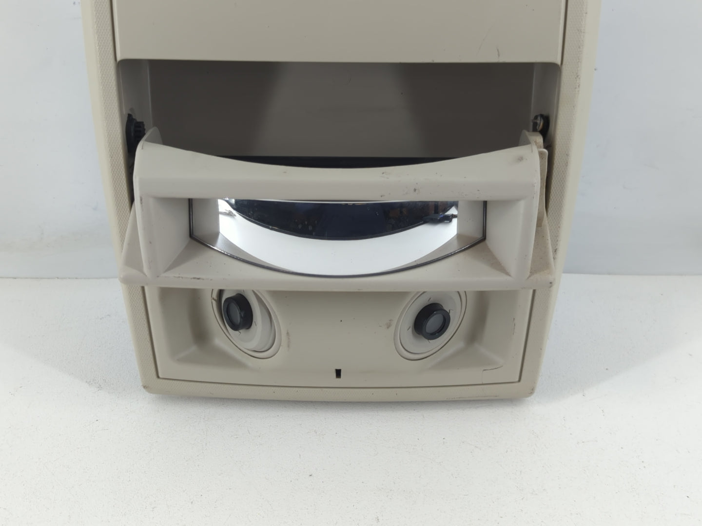 2011 Chrysler Town & Country Overhead Roof Console - Oemusedautoparts1.com