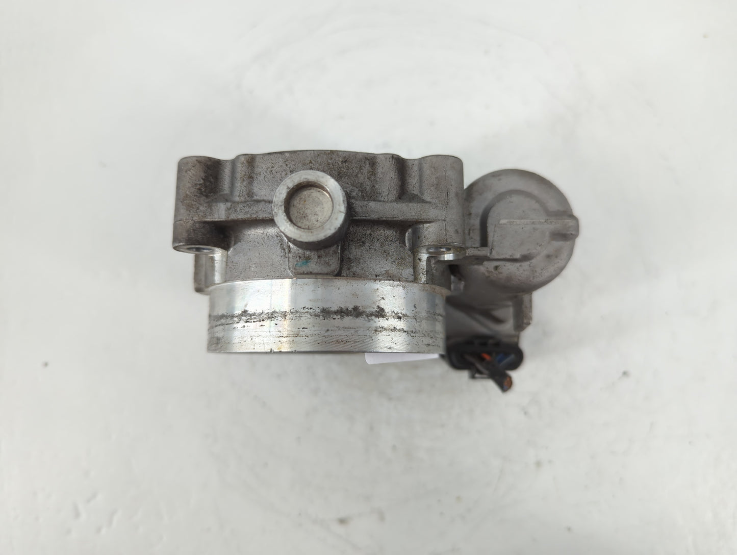 2011-2016 Chrysler Town & Country Throttle Body P/N:05184349AC Fits OEM Used Auto Parts - Oemusedautoparts1.com
