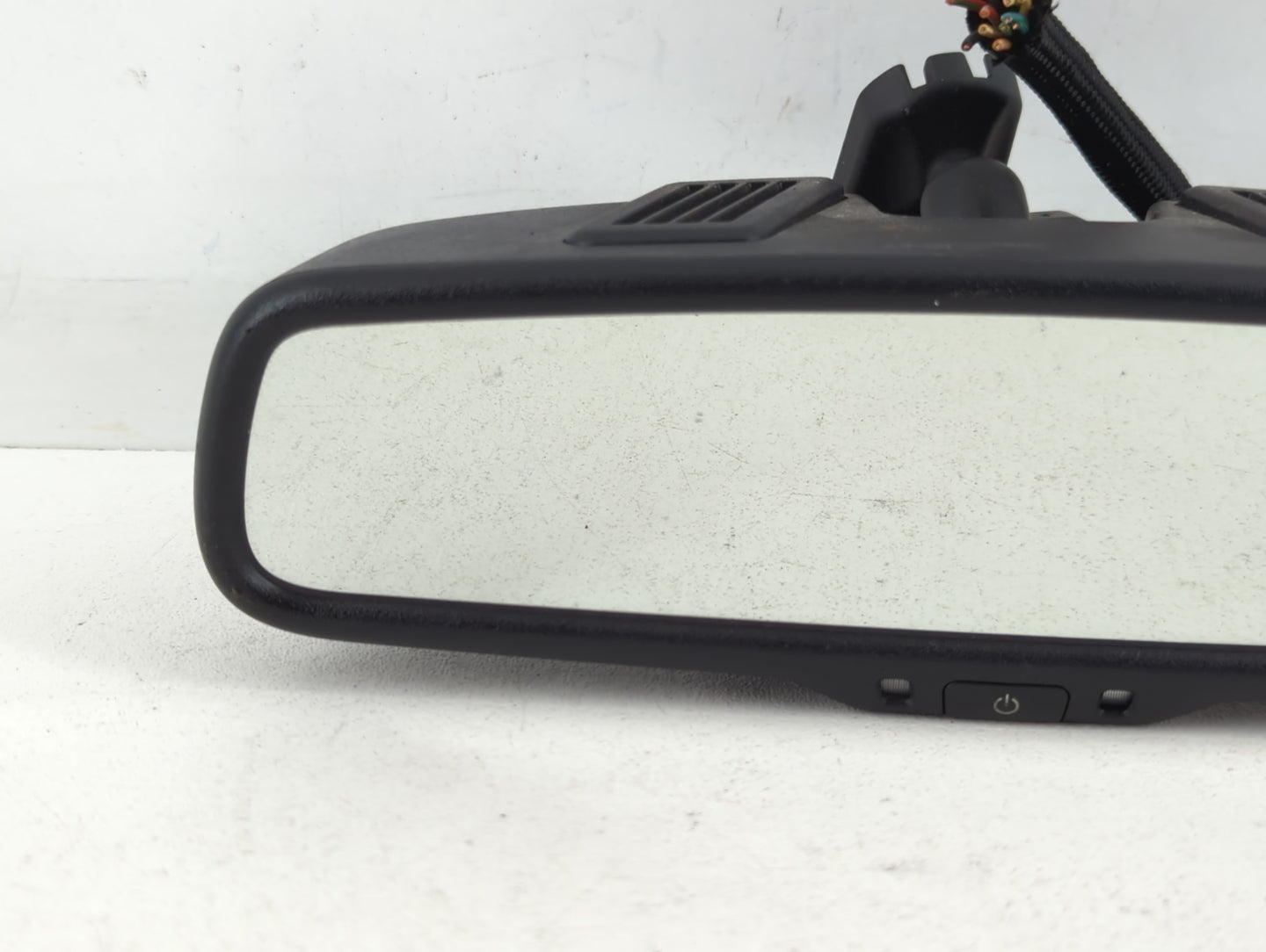 2010 Chrysler Town & Country Interior Rear View Mirror Replacement OEM P/N:32489171 05113707AB Fits OEM Used Auto Parts - Oe