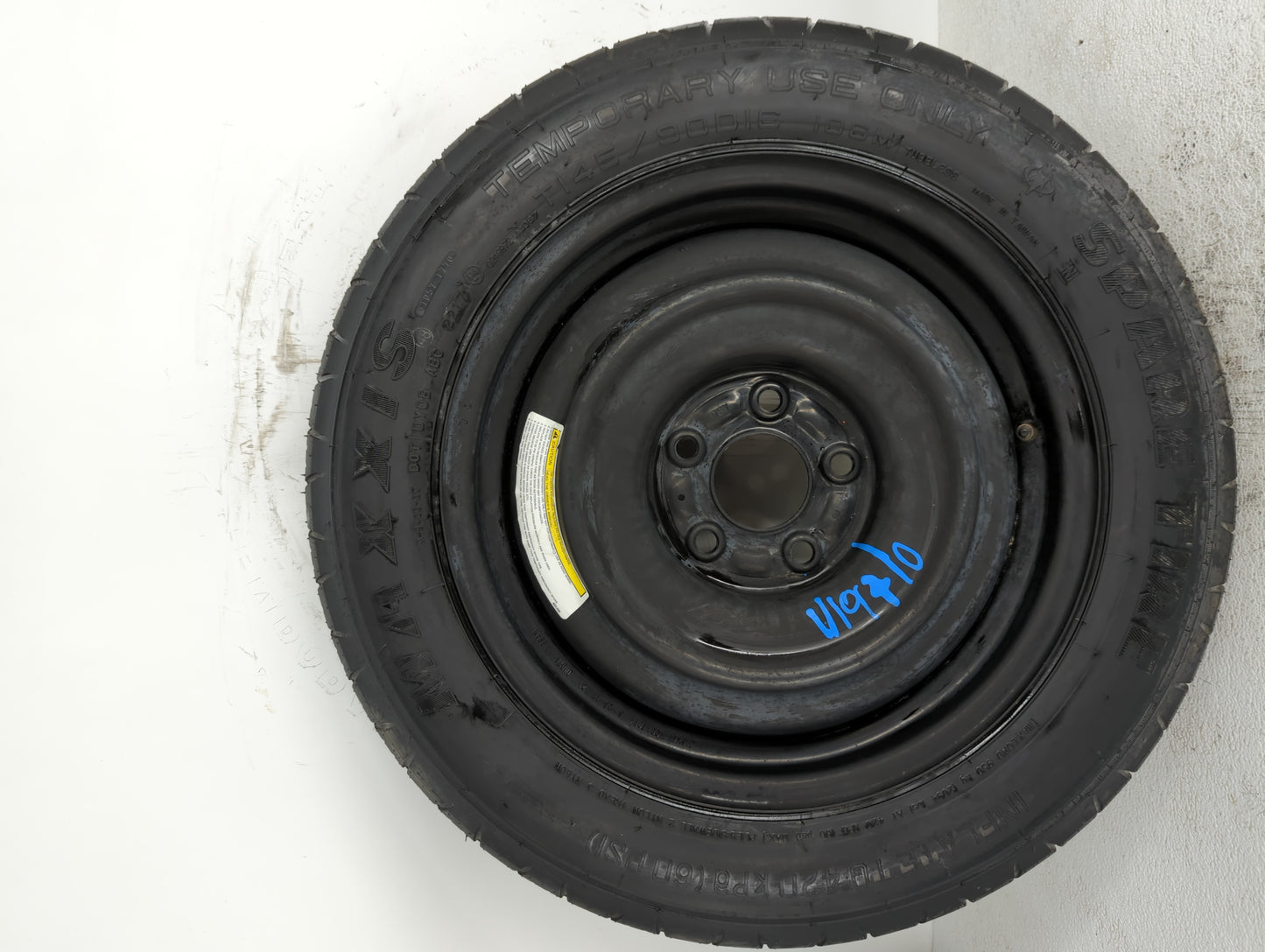 2008-2015 Chrysler Town & Country Spare Donut Tire Wheel Rim Oem - Oemusedautoparts1.com