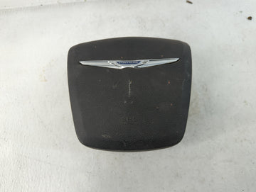 2014 Chrysler Town & Country Air Bag Driver Left Steering Wheel Mounted - Oemusedautoparts1.com