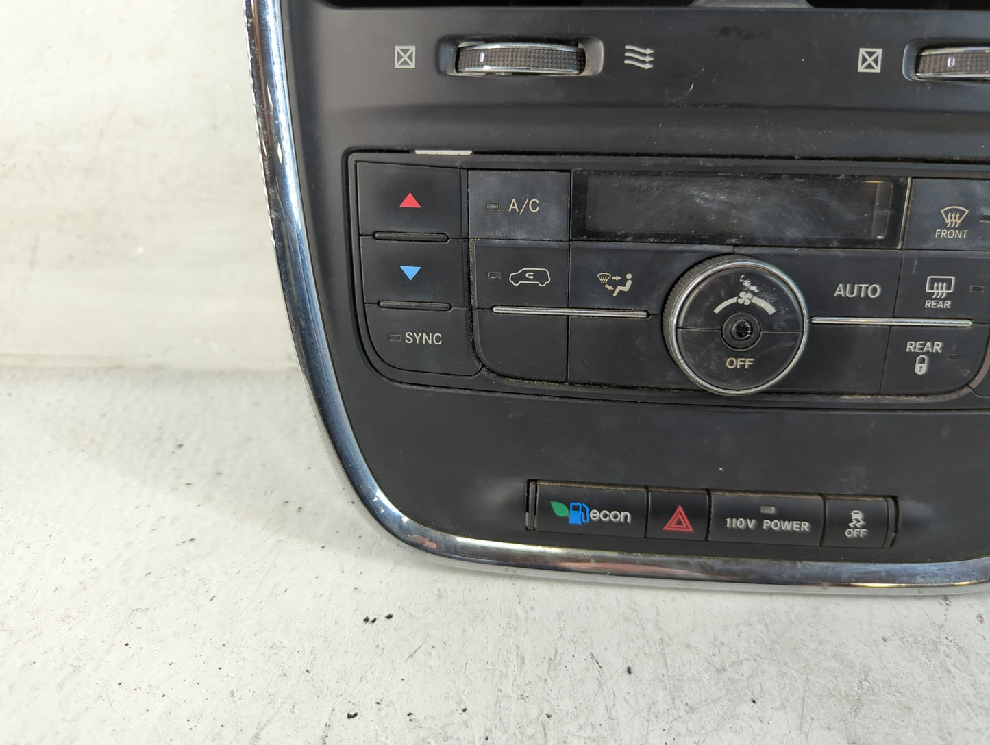 2011 Chrysler Town & Country Climate Control Module Temperature AC/Heater Replacement P/N:P55111236AE Fits OEM Used Auto Par